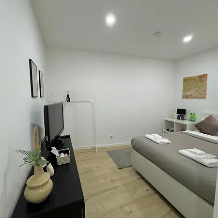 Heaven Homes - Privatzimmer Mit Bad In Der Naehe Von Hbf Düsseldorf Exterior foto