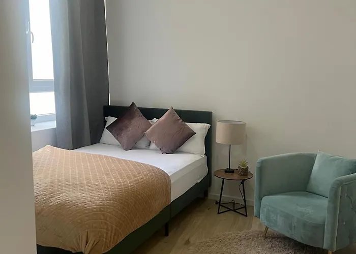 Heaven Homes - Privatzimmer Mit Bad In Der Naehe Von Hbf